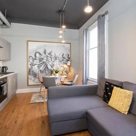 Fawkes Quarter In The Centre Of The City, Sleeps 6 Appartement